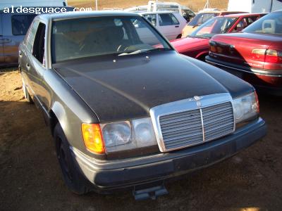 MERCEDES 230 E