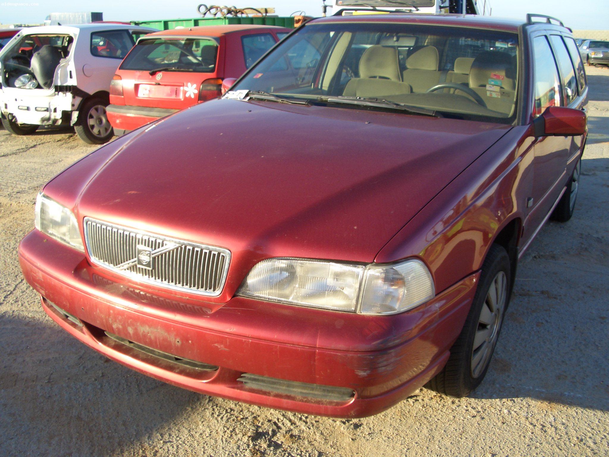 VOLVO V70