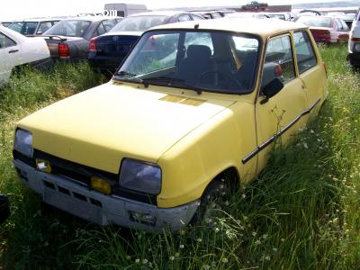 RENAULT 5